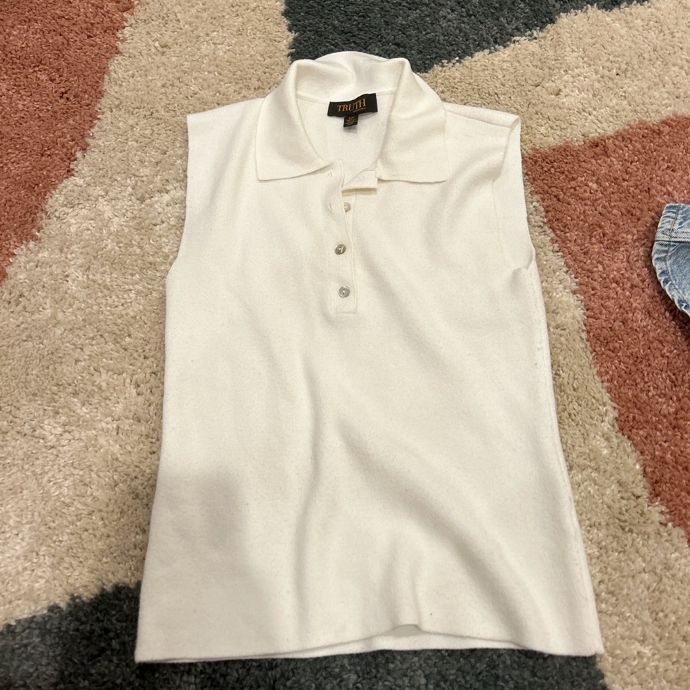 TRUTH women’s polo top size S